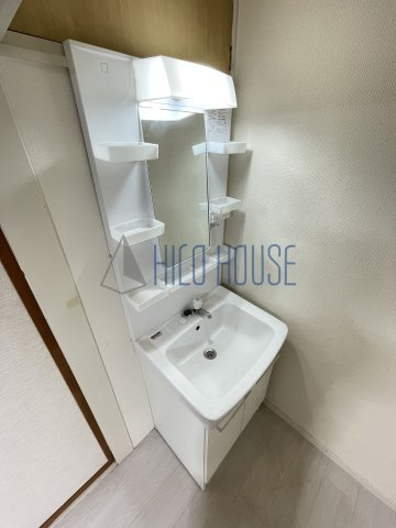 コーポフローレスの洗面所