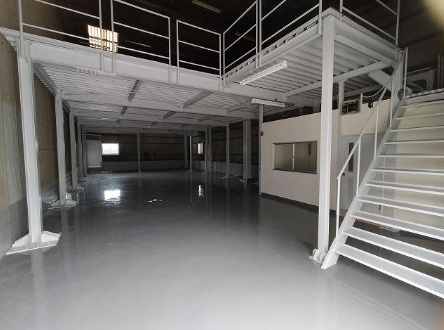 鶴見区今津北　倉庫・工場の内装