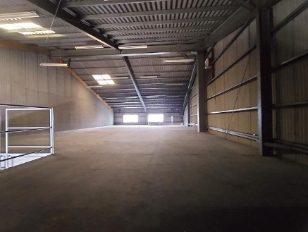 鶴見区今津北　倉庫・工場の内装