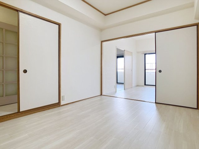 【居間・リビング】 | コロニアルリビング西島田ウエストタワー