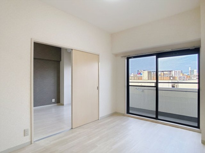 【居間・リビング】 | コロニアルリビング西島田ウエストタワー