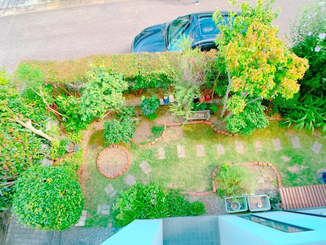 【庭】 | ◇◆伊勢原市大住台3丁目 中古戸建◆◇ | 広々とした陽当たりの良い南庭