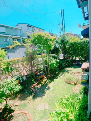 【展望】 | ◇◆伊勢原市大住台3丁目 中古戸建◆◇ | ガーデニングやワンちゃんを自由にできる広々とした南庭