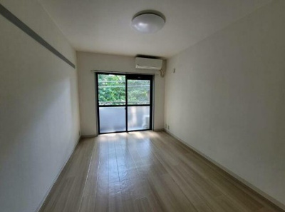 【寝室】 | カレドセルクル