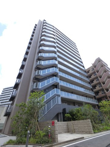 オーパスレジデンス千葉駅前の外観