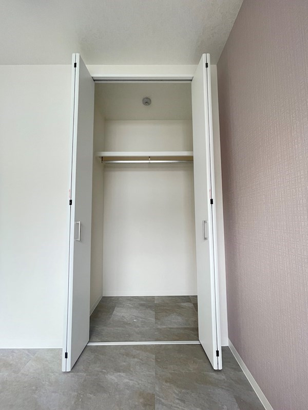 クレール西多聞の収納