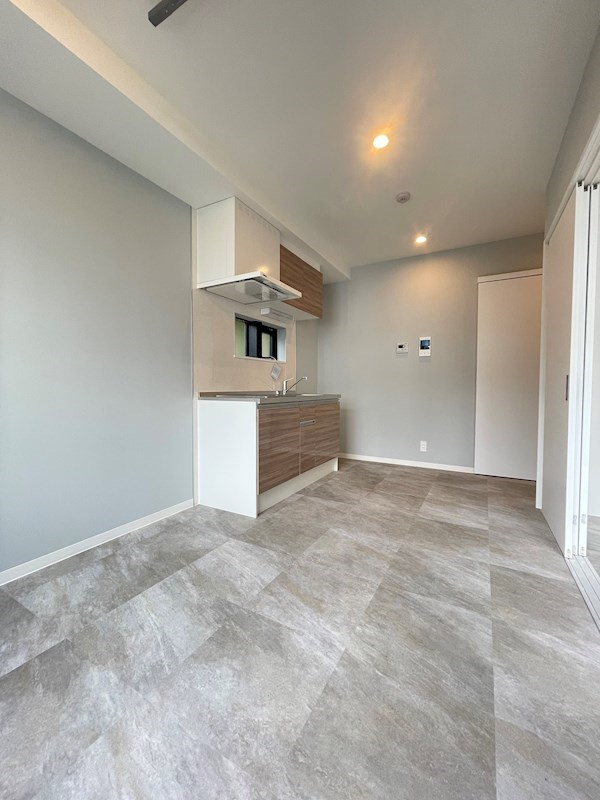 クレール西多聞の居間・リビング