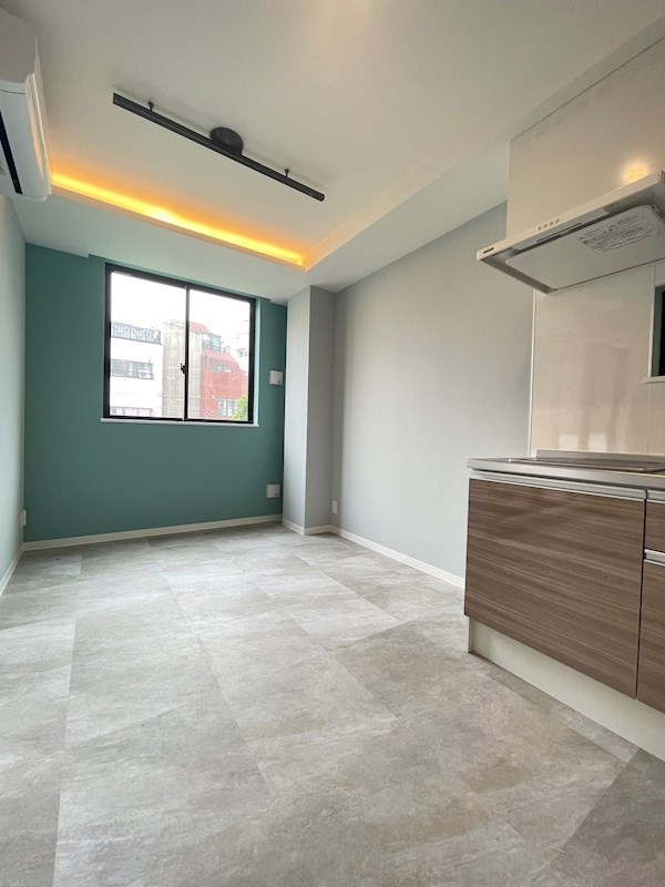 クレール西多聞の居間・リビング