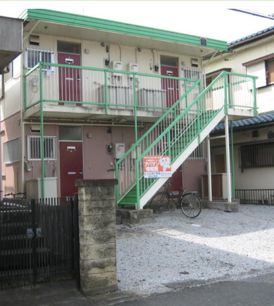 東松山市六反野　一棟売アパートの外観