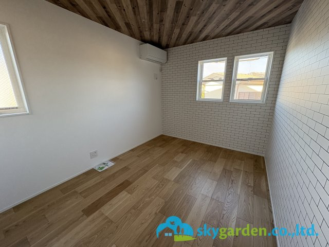 茅ヶ崎市円蔵　新築戸建　全1棟1号棟の寝室|開放的な寝室です