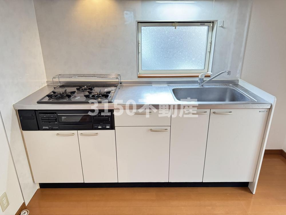 グラン・シャリオGINANのキッチン