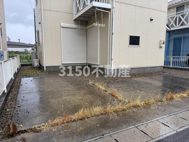 グラン・シャリオGINANの駐車場