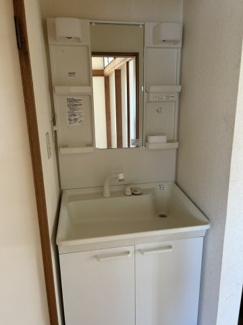【洗面所】