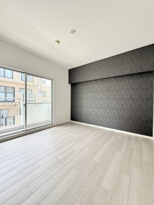 【洋室】 | コスモ和田町 | 約８帖の洋室は主寝室にいかがでしょうか。