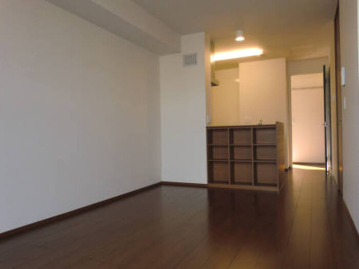 レジデンス北荒川沖の居間・リビング|室内全景