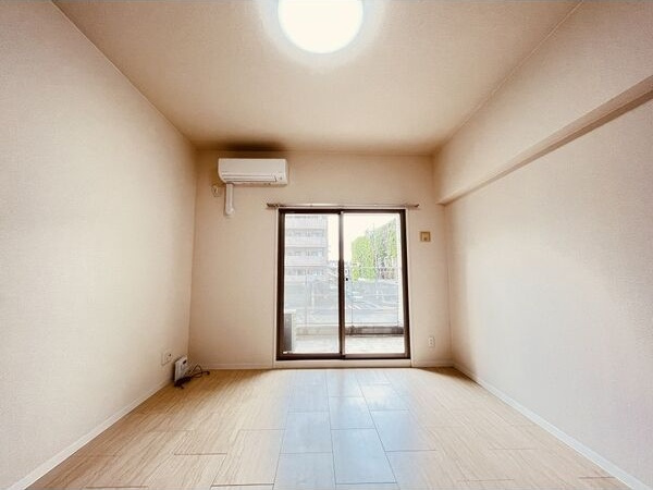 プライマル名古屋吹上の内装