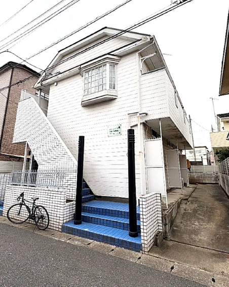 草加市手代3丁目　一棟売アパート　満室稼働中