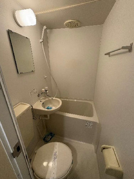 草加市手代3丁目　一棟売アパート　満室稼働中の浴室