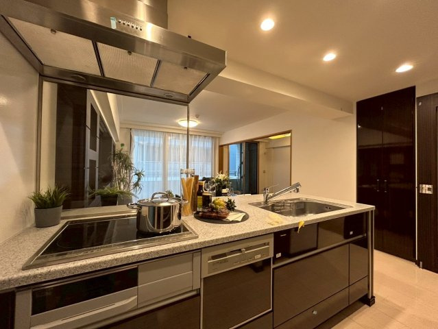 クオス中山のキッチン|家具等は売買対象外となります