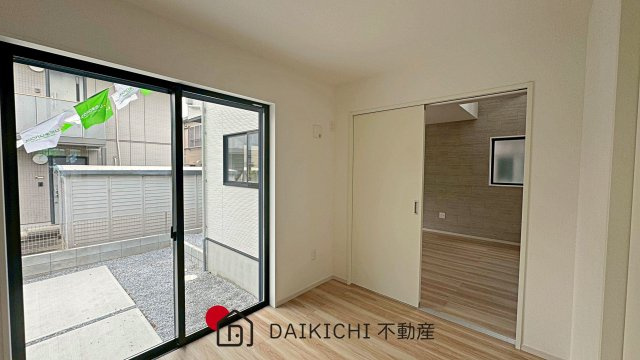 【洋室】 | 久喜市久喜東27期　LIGARE　新築戸建　全2棟　2号棟