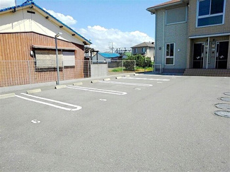【駐車場】