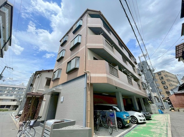 PERMARY　IN　OSUの外観