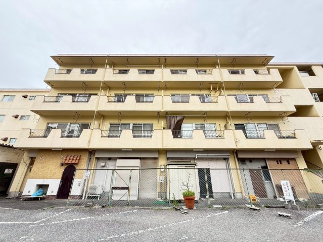 多聞ニューハイツの外観