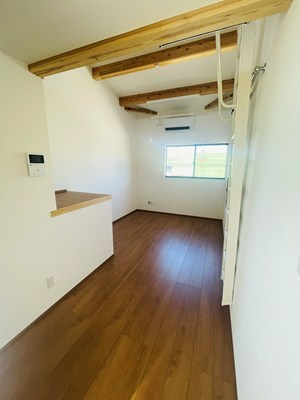 N4の内装|明るい色調の室内です