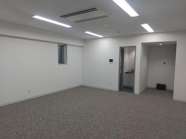 Ａ・Ｍ京橋ビルのロビー| 