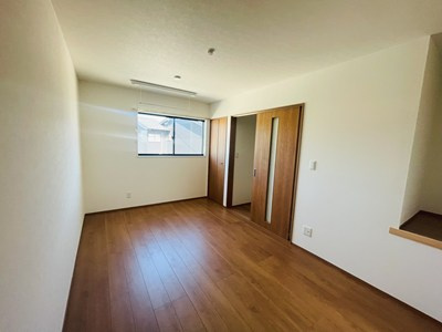 N3の居間・リビング|こちらの居間で趣味の時間をお楽しみください