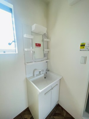 N3の独立洗面台|独立洗面台、朝の身支度には欠かせません