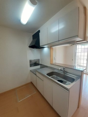 【キッチン】 | サンレミ・ブーケ・アイ | きれいなキッチンです