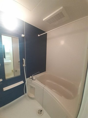 【浴室】 | サンレミ・ブーケ・アイ | コンパクトで使いやすいお風呂です