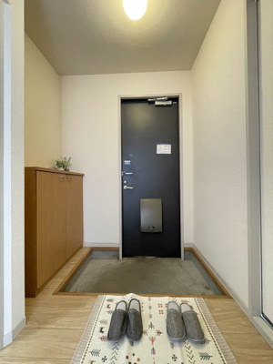 【玄関】 | アルトリオ一番館 ** | 【アルトリオ一番館】