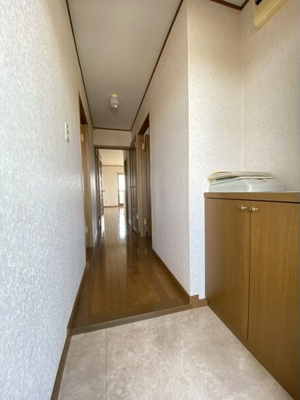 【玄関】 | ドリームタウン三和A棟