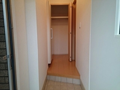 【玄関】 | マルコ吹上 | 落ち着いた玄関です