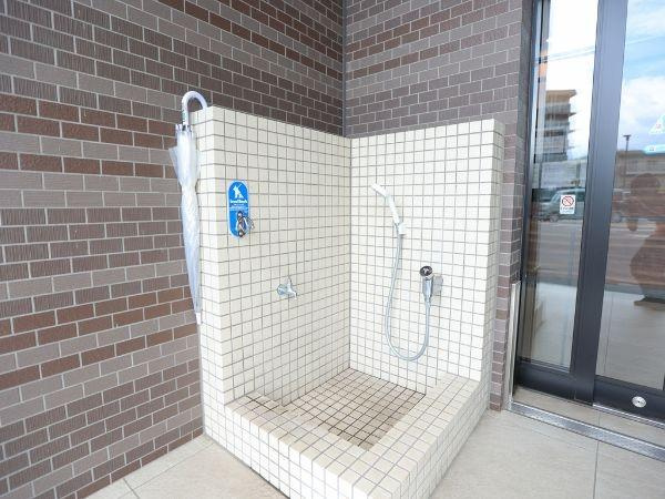 クレアネクスト古国府ザ・タワーのその他共用部分|ペットも家もきれいに！！宅後すぐに足を洗える便利なスペースがございます。