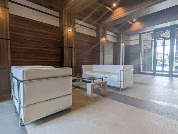 クレアネクスト古国府ザ・タワーのエントランス|まるでホテルのような洗練されたエントランスで、落ち着きのある特別な空間です♪