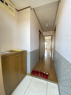 【玄関】 | ドリームタウン三和A棟