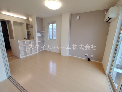 【居間・リビング】 | ベリーヴィレッジ C棟 | イメージ写真です。