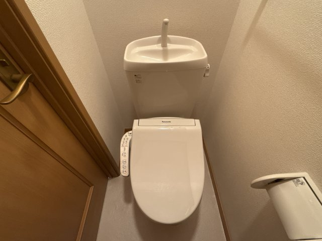 スカイルーム南条のトイレ