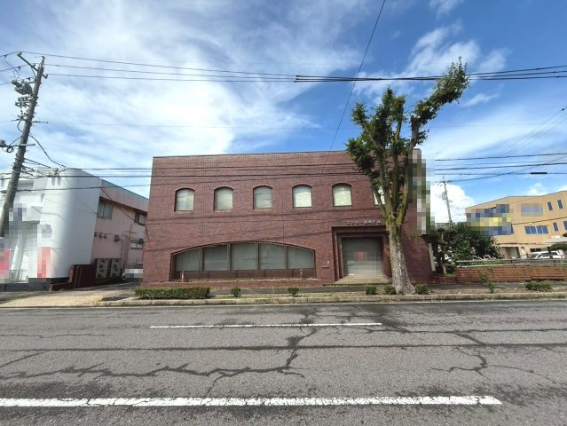 エンリー岡崎ビル2階の外観