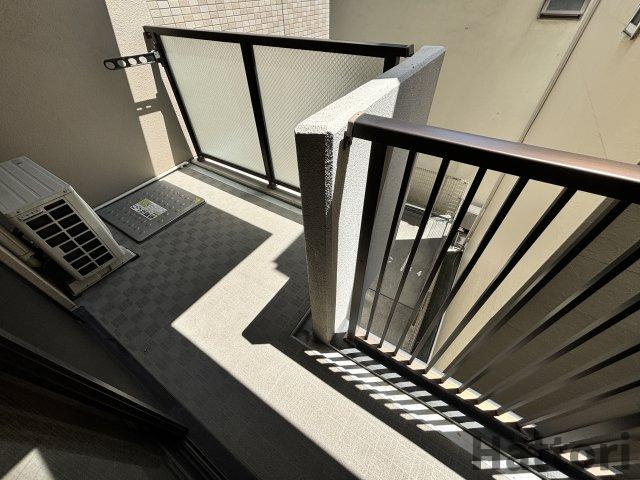 ES-Grande Umedakitaのバルコニー