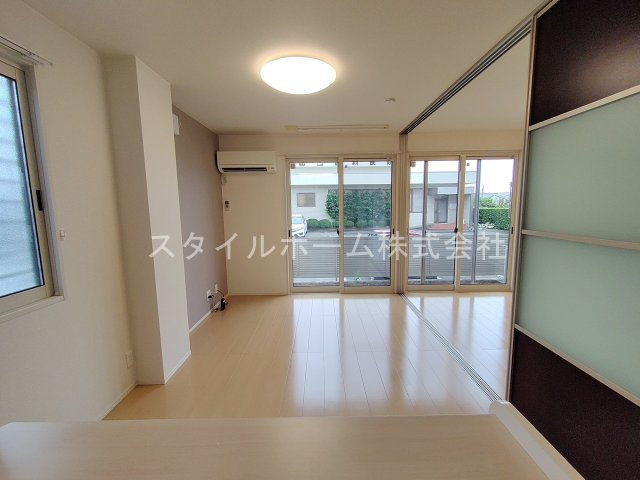 ベリーヴィレッジ C棟の居間・リビング|イメージ写真です。