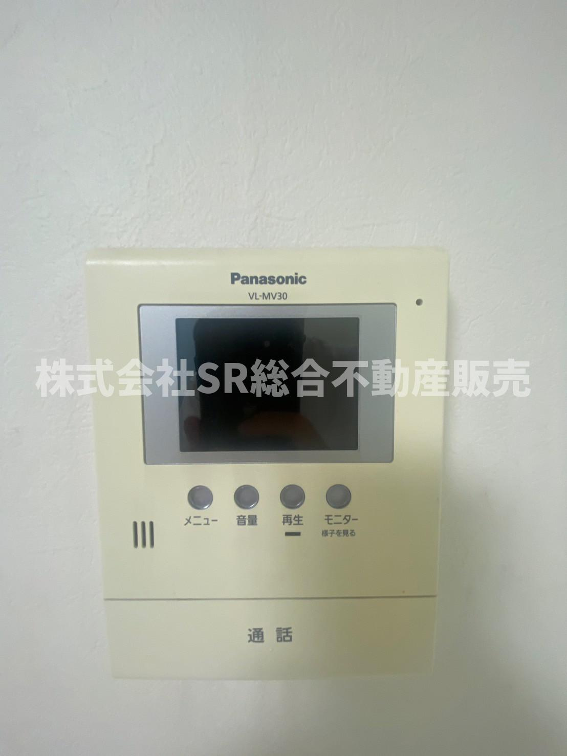 横小路町4丁目中古戸建の防犯設備|モニター付きインターホンがあり女性やお子様にも安心です！