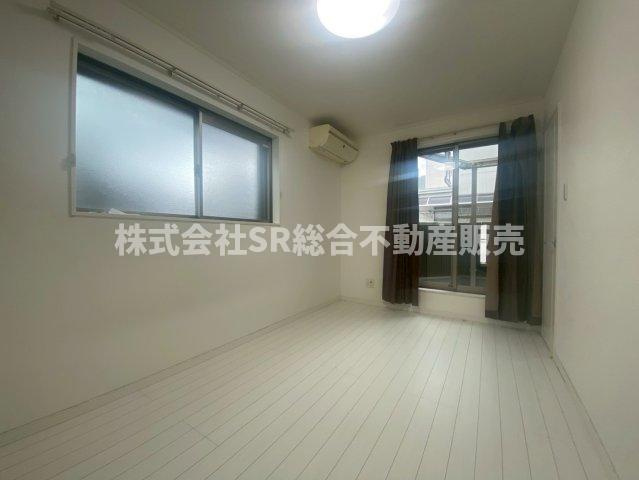 横小路町4丁目中古戸建の寝室|落ち着いて過ごせるお部屋なので、寝室にいかがでしょうか