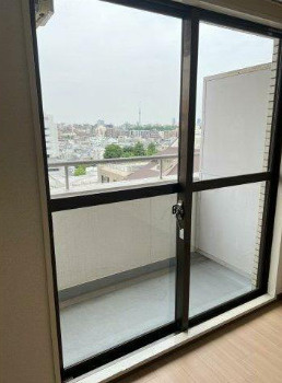 文京区大塚５丁目の賃貸マンションのバルコニー