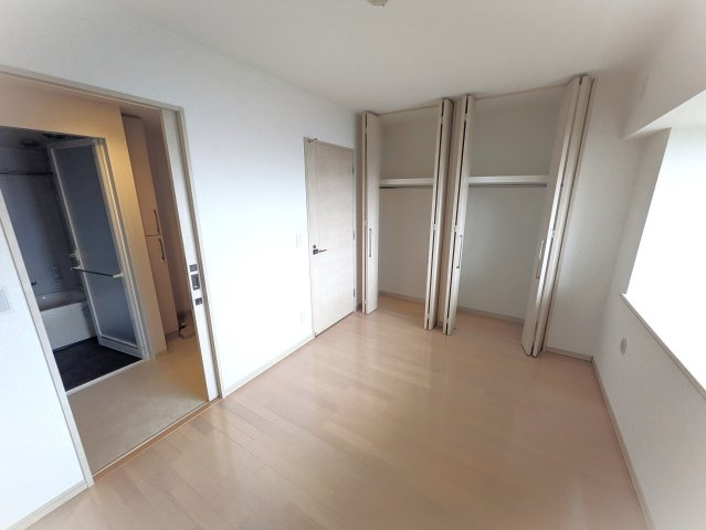 【洋室】 | シーズガーデングリーンパティオ | ゆったりした洋室です