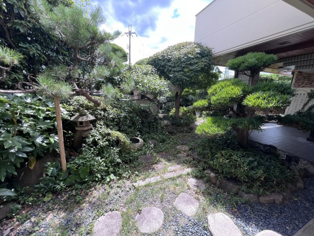 河内長野市古野町中古戸建の庭