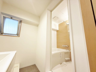 【浴室】 | ル・パレ魚崎